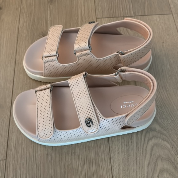Gucci Leather Sandals - Picture 2 of 8